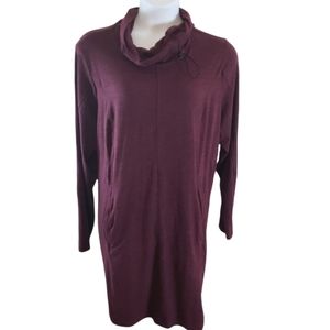 Maurices pullover size 3 (24w/26w)